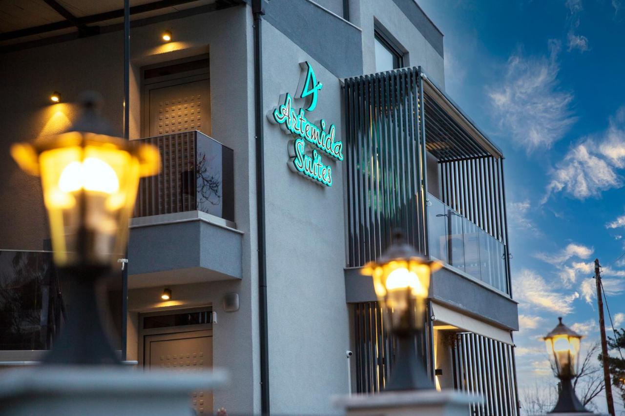 Artemida Suites Hanioti Exteriör bild